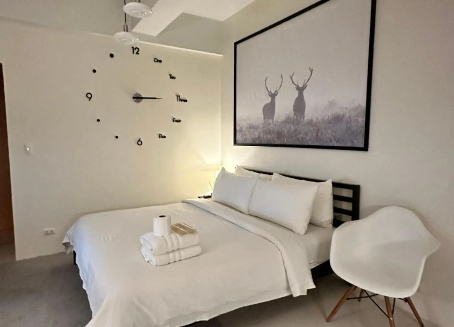 101 Newport Blvd Unit 2A Cluster 4 By Rechelle Nunag Apartment Manila