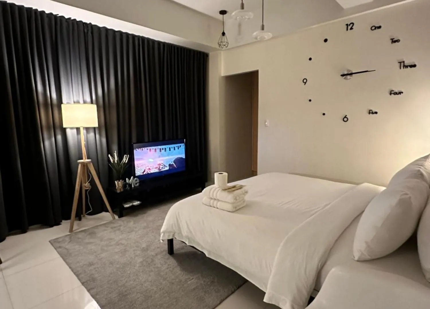101 Newport Blvd Unit 2A Cluster 4 By Rechelle Nunag Apartment Manila