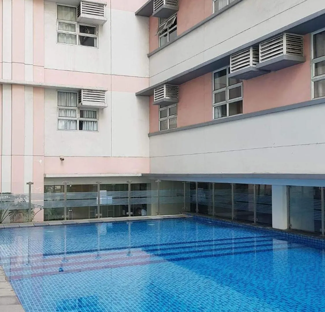 101 Newport Blvd Unit 2A Cluster 4 By Rechelle Nunag Daire Manila